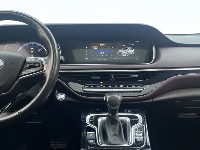 GAC Trumpchi M6 — Фото автомобиля 25