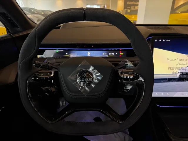 Lotus Emeya — Фото автомобиля 9