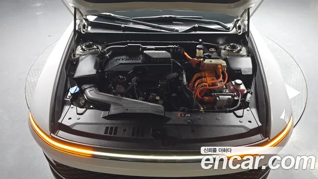 Hyundai Grandeur GN7 — Фото автомобиля 8
