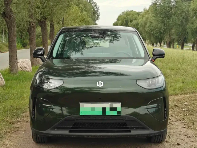 Leapmotor A10 — Фото автомобиля 2