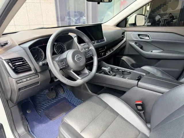 Nissan X-Trail — Фото автомобиля 9