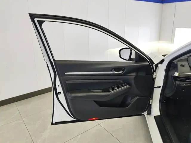Nissan Teana — Фото автомобиля 7