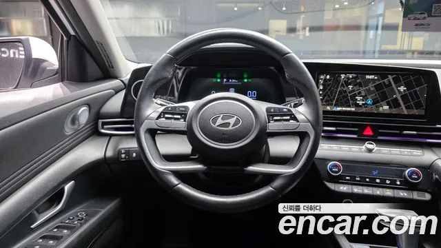Hyundai AVANTE Новый Avante (CN7) — Фото автомобиля 14