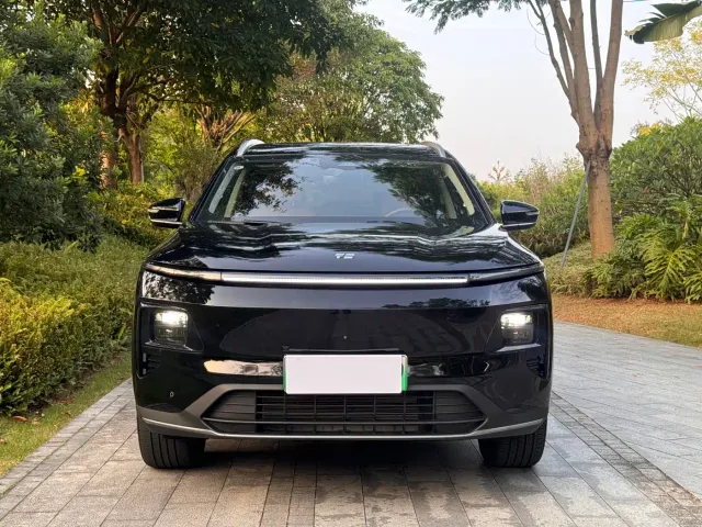 Jetour Shanhai Jetour Shanhai L7 2024 1.5T 120km ULTRA 5-seater — Фото автомобиля 2