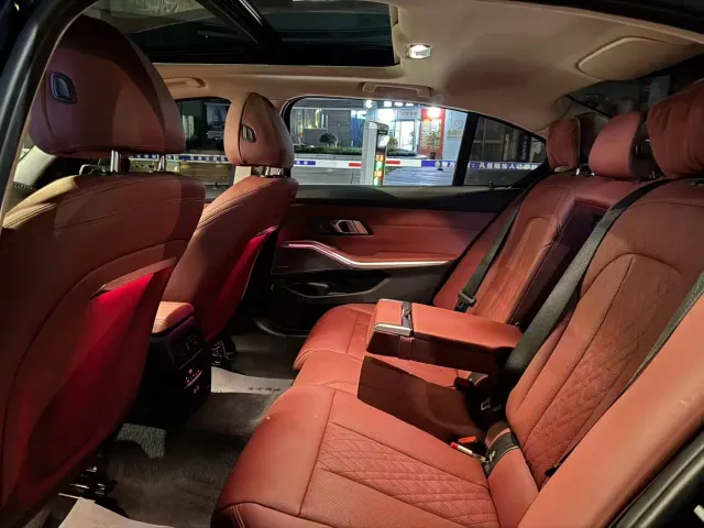 BMW 3 Series — Фото автомобиля 5