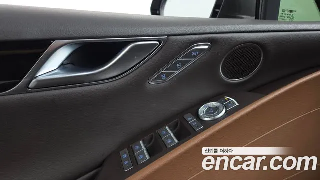 Genesis G80 Бензин 2.5 турбо AWD — Фото автомобиля 23