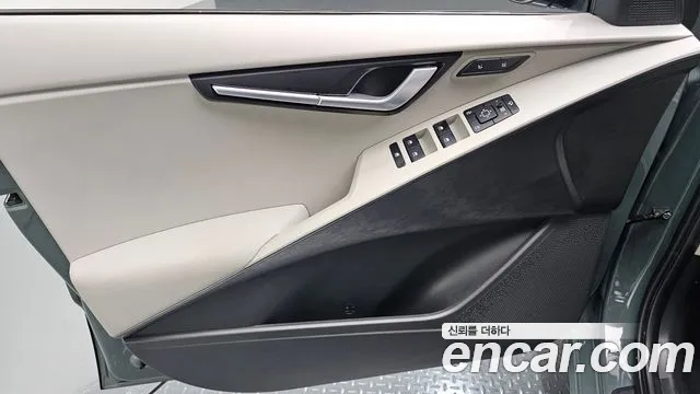 Kia Niro New — Фото автомобиля 24