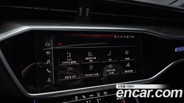 Audi A6 C8 — Фото автомобиля 22