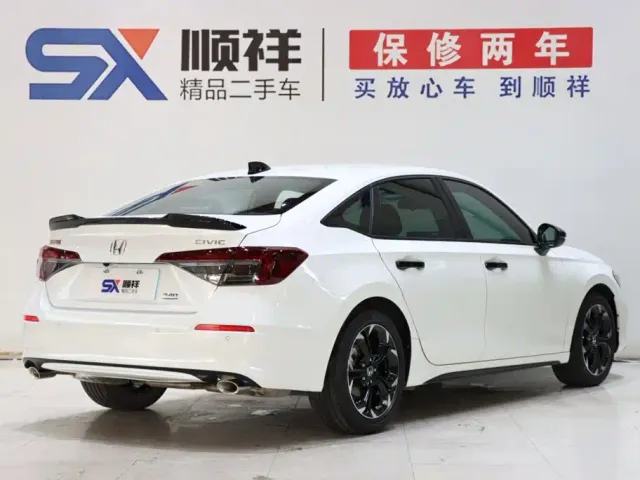 Honda Civic — Фото автомобиля 4
