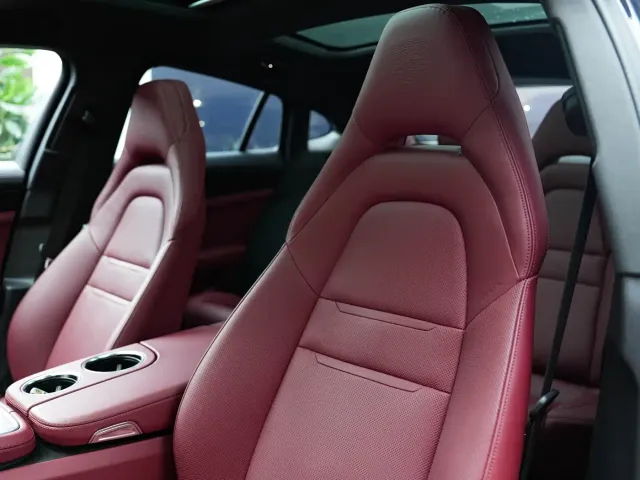 Porsche Panamera — Фото автомобиля 27