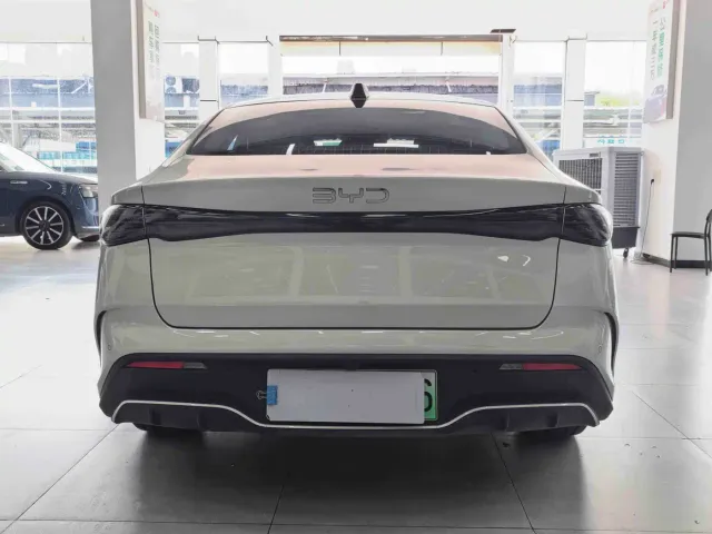 BYD Seal 06 — Фото автомобиля 8