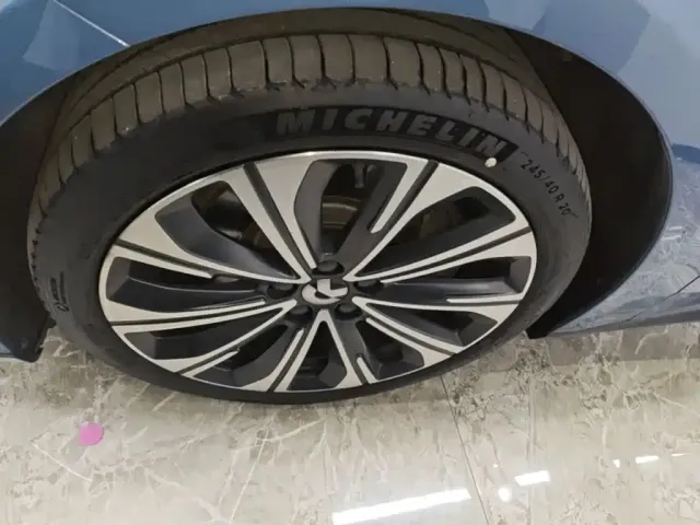Nio ET5 Touring — Фото автомобиля 22