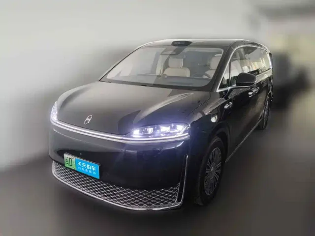 Фотография автомобиля — Luxeed Zunjie MPV