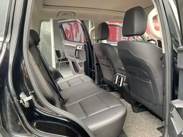 Haval Big Dog — Фото автомобиля 12