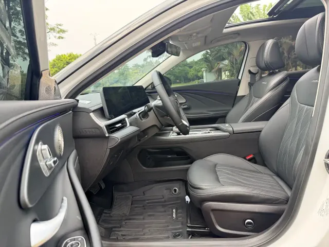 Chery Arrizo 8 — Фото автомобиля 4