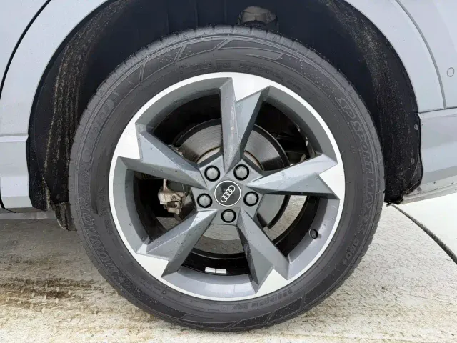 Audi Q3 — Фото автомобиля 16