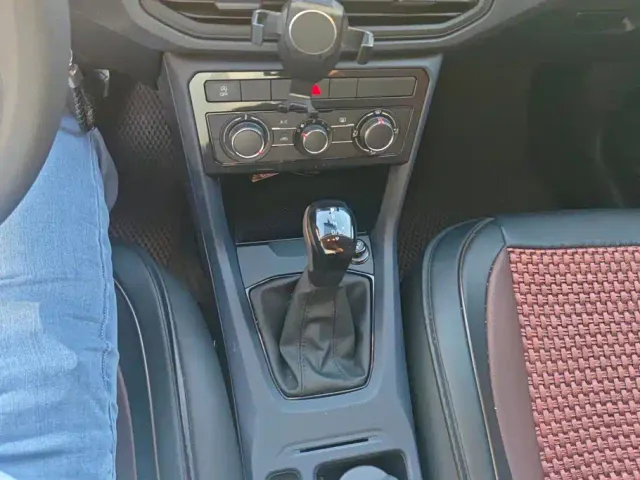 Volkswagen Tharu — Фото автомобиля 16