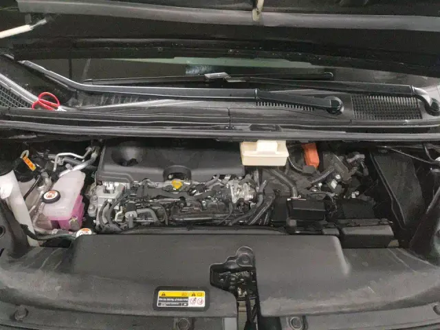 Toyota Vellfire — Фото автомобиля 6