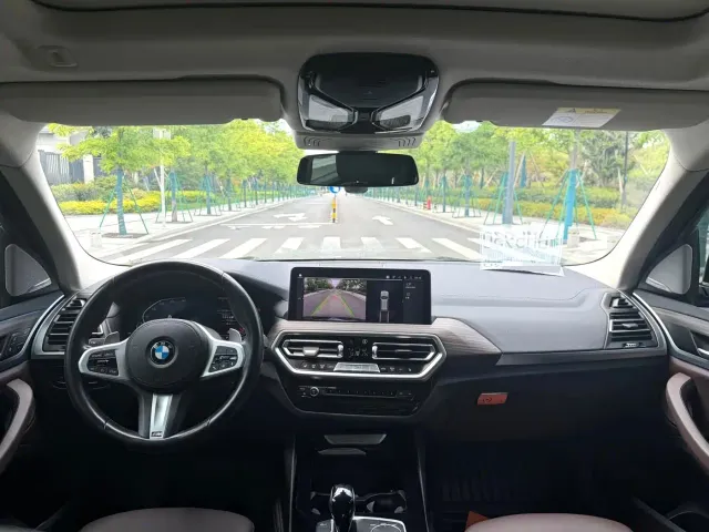 BMW X3 — Фото автомобиля 9
