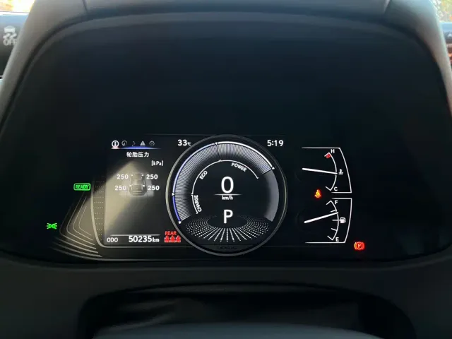 Lexus UX — Фото автомобиля 15