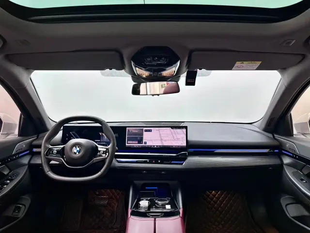 BMW 5 Series — Фото автомобиля 9