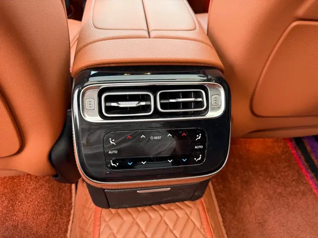 Mercedes-Benz S-Class — Фото автомобиля 9