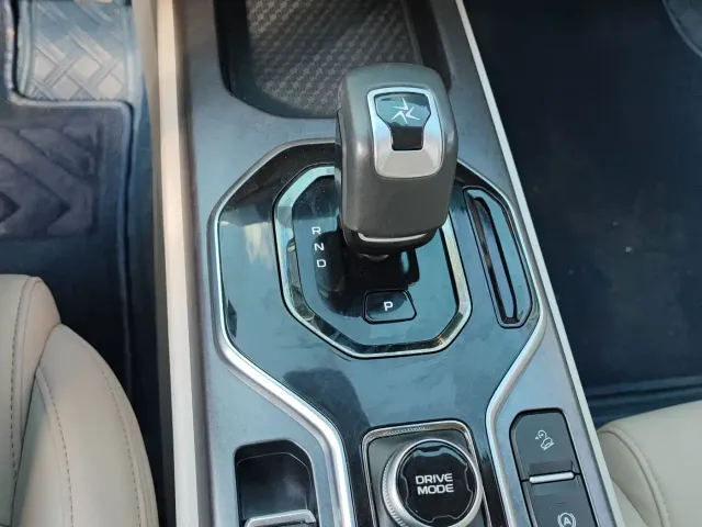 Geely ICON — Фото автомобиля 7