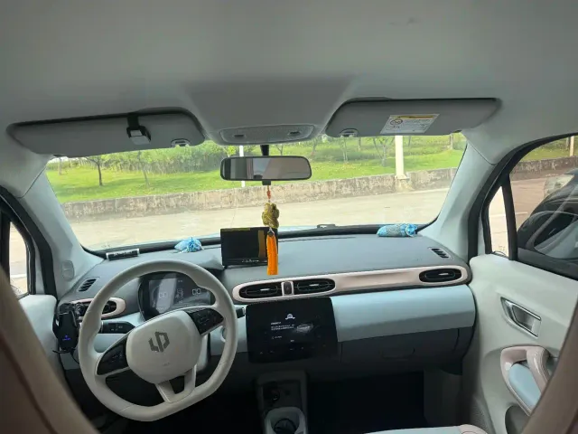 Leapmotor T03 — Фото автомобиля 4