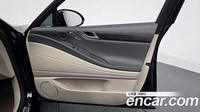 Genesis G80 Бензин 2.5 турбо AWD — Фото автомобиля 23