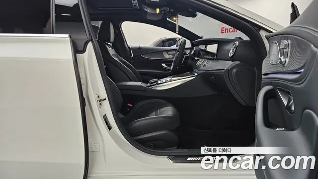 Mercedes-Benz AMG GT 4 двери 43 4MATIC+ — Фото автомобиля 25