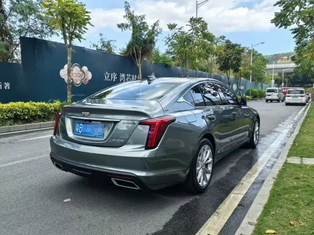 Cadillac CT5 — Фото автомобиля 9