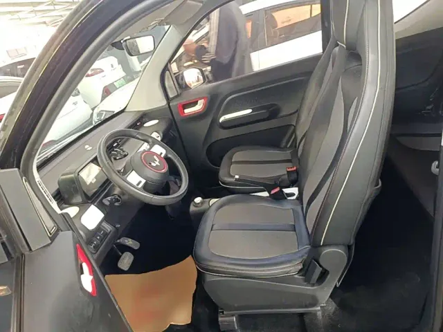 Wuling Hongguang Mini EV — Фото автомобиля 14