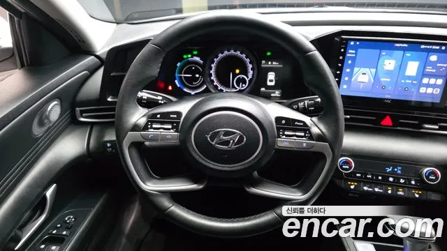 Hyundai Avante CN7 — Фото автомобиля 19