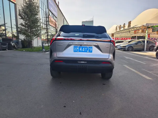 Geely Boyue — Фото автомобиля 5