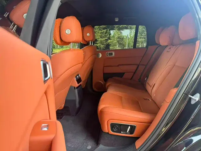 Li Auto L7 — Фото автомобиля 6
