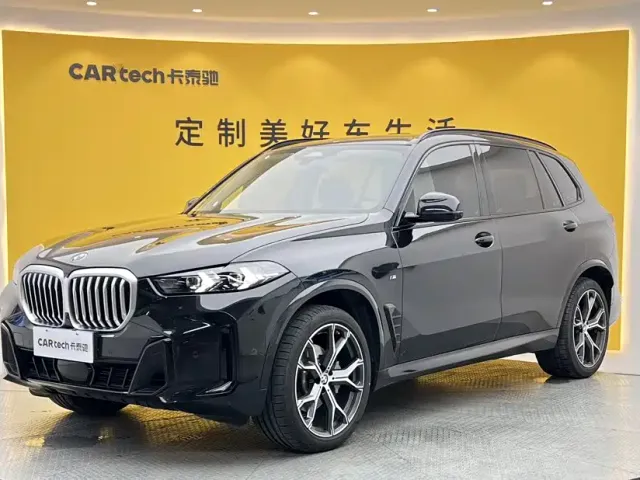 Фотография автомобиля — BMW X5