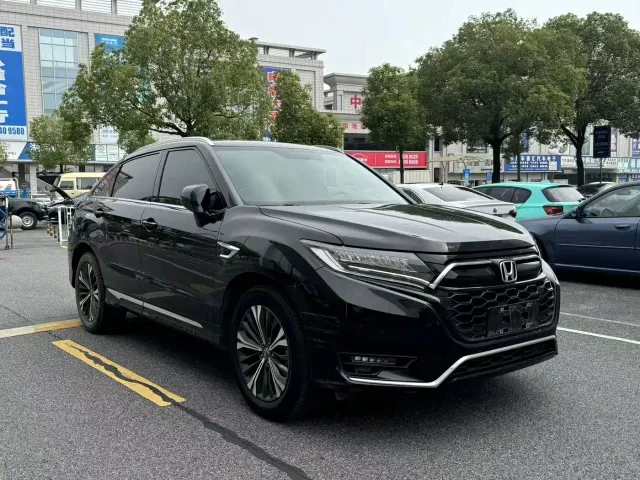 Honda UR-V — Фото автомобиля 3