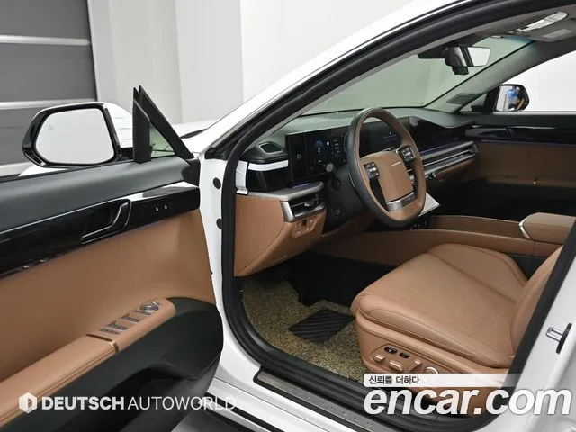 Hyundai Grandeur Grandeur (GN7) 2.5 Бензин 2WD — Фото автомобиля 11