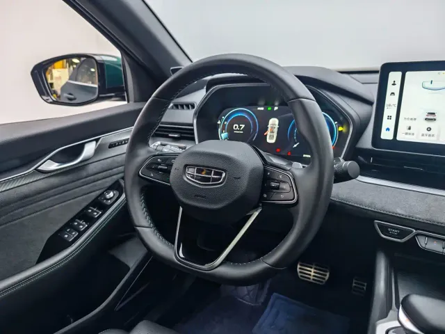 Geely Xingrui — Фото автомобиля 16