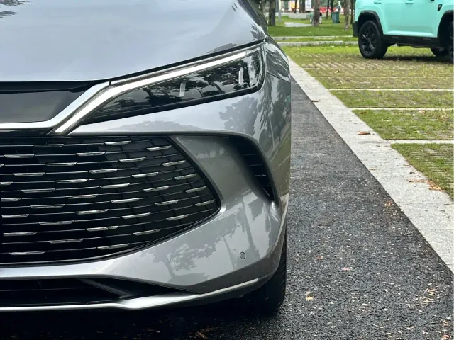 BYD Qin L 2024 DM-i 120KM Superior Edition — Фото автомобиля 4