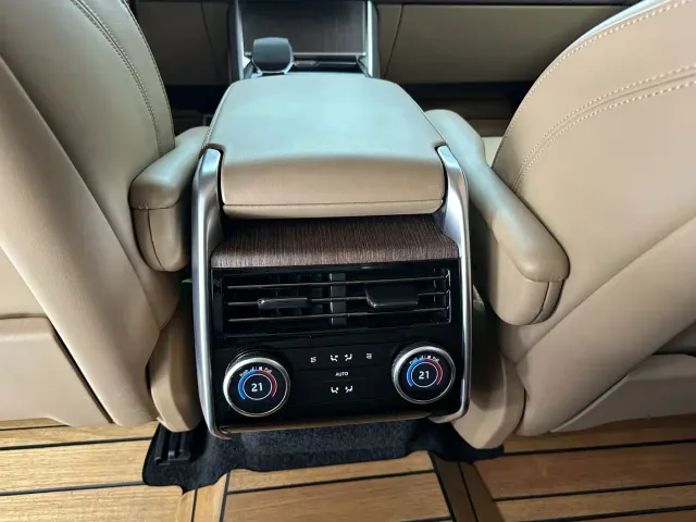 Land Rover Range Rover — Фото автомобиля 9