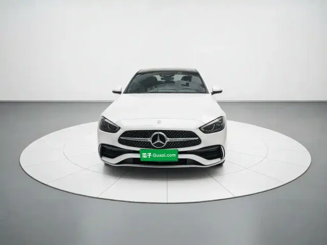 Mercedes-Benz C-Class — Фото автомобиля 2