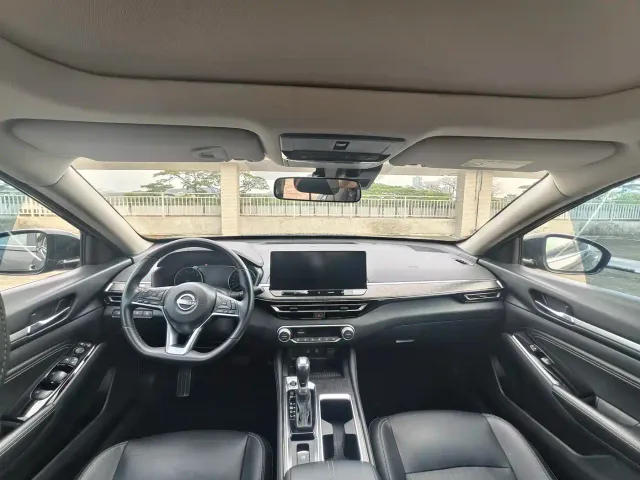Nissan Teana — Фото автомобиля 7