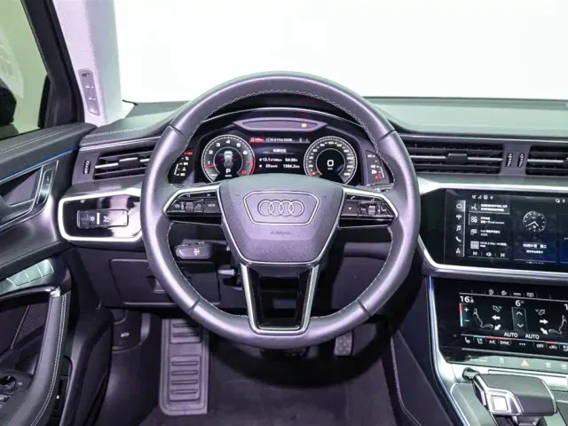 Audi A6 — Фото автомобиля 13