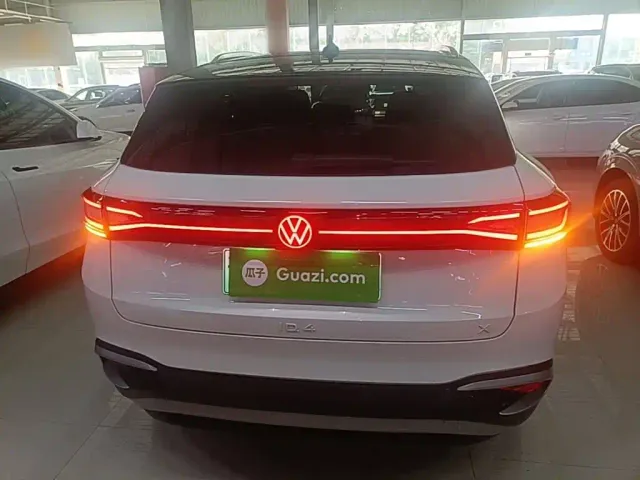 Volkswagen ID.4 X — Фото автомобиля 5