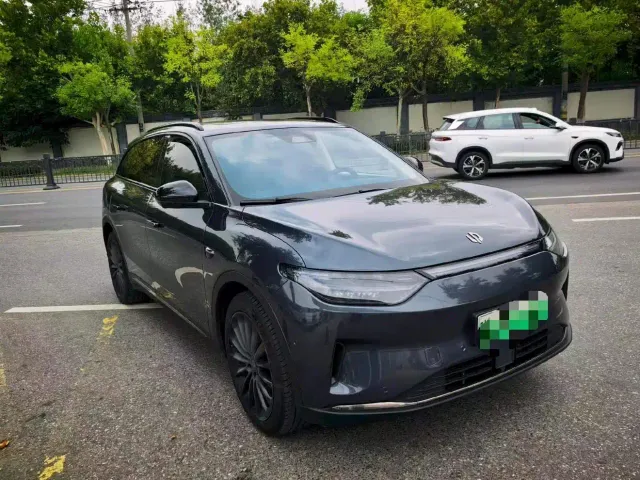 Leapmotor C11 — Фото автомобиля 3