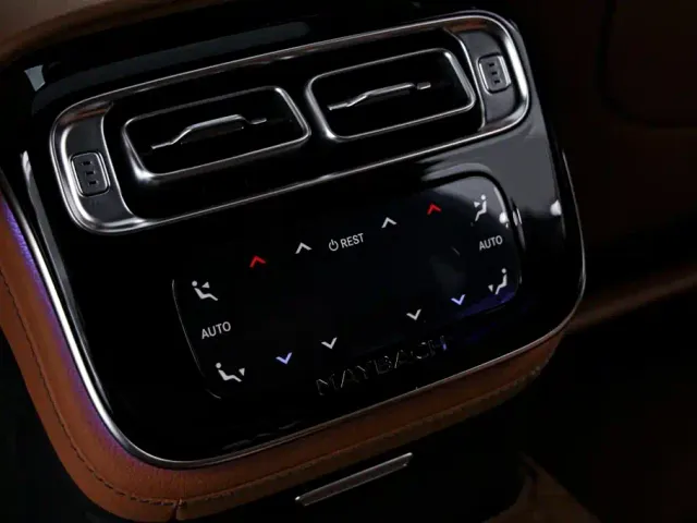 Mercedes-Benz Maybach S-Class — Фото автомобиля 17