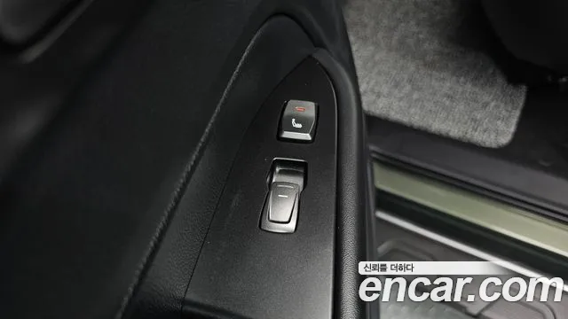 KG_Mobility_Ssangyong Rexton Новый Rexton Sport Khan Дизель 2.2 4WD — Фото автомобиля 19