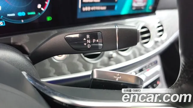 Mercedes-Benz E-Class W213 — Фото автомобиля 12