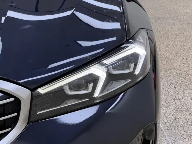 BMW 3 Series — Фото автомобиля 22